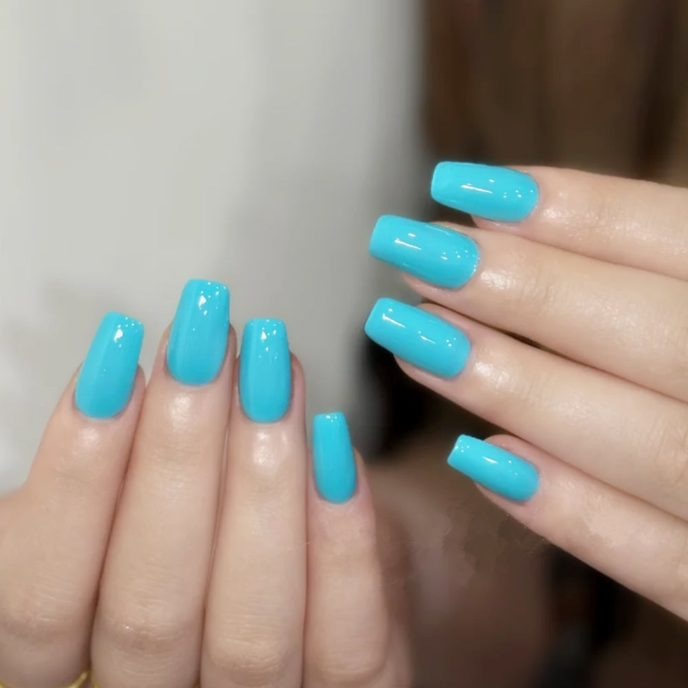 12ml Solid Color Gel Polish - S15 Bright Cyan