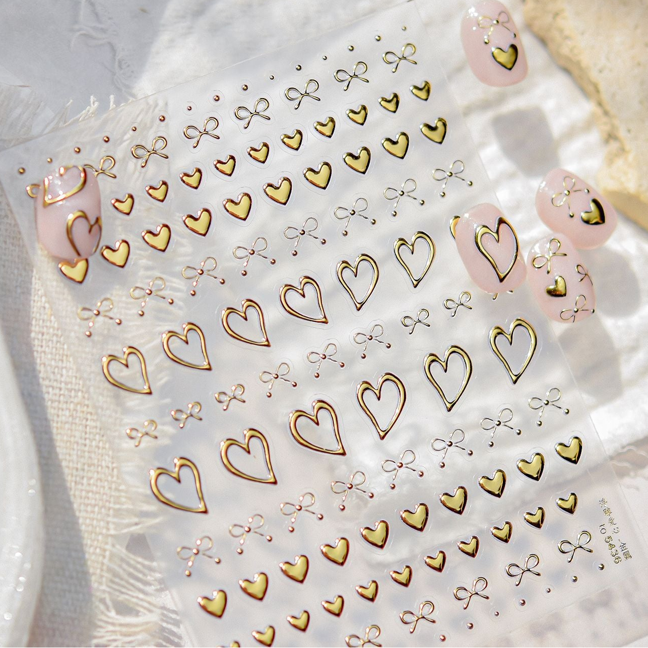 3D Gold Liquid Metal Abstract Nail Stickers MS883