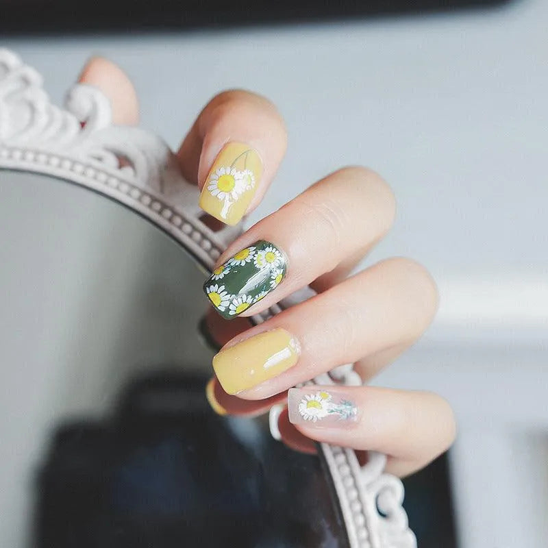 Daisy Flower Nail Art Stickers Floral Adhesive Sticker Decals TS026