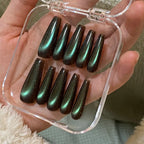 Aurora Crystal Magnetic Cat Eye Gel Polish 12ml