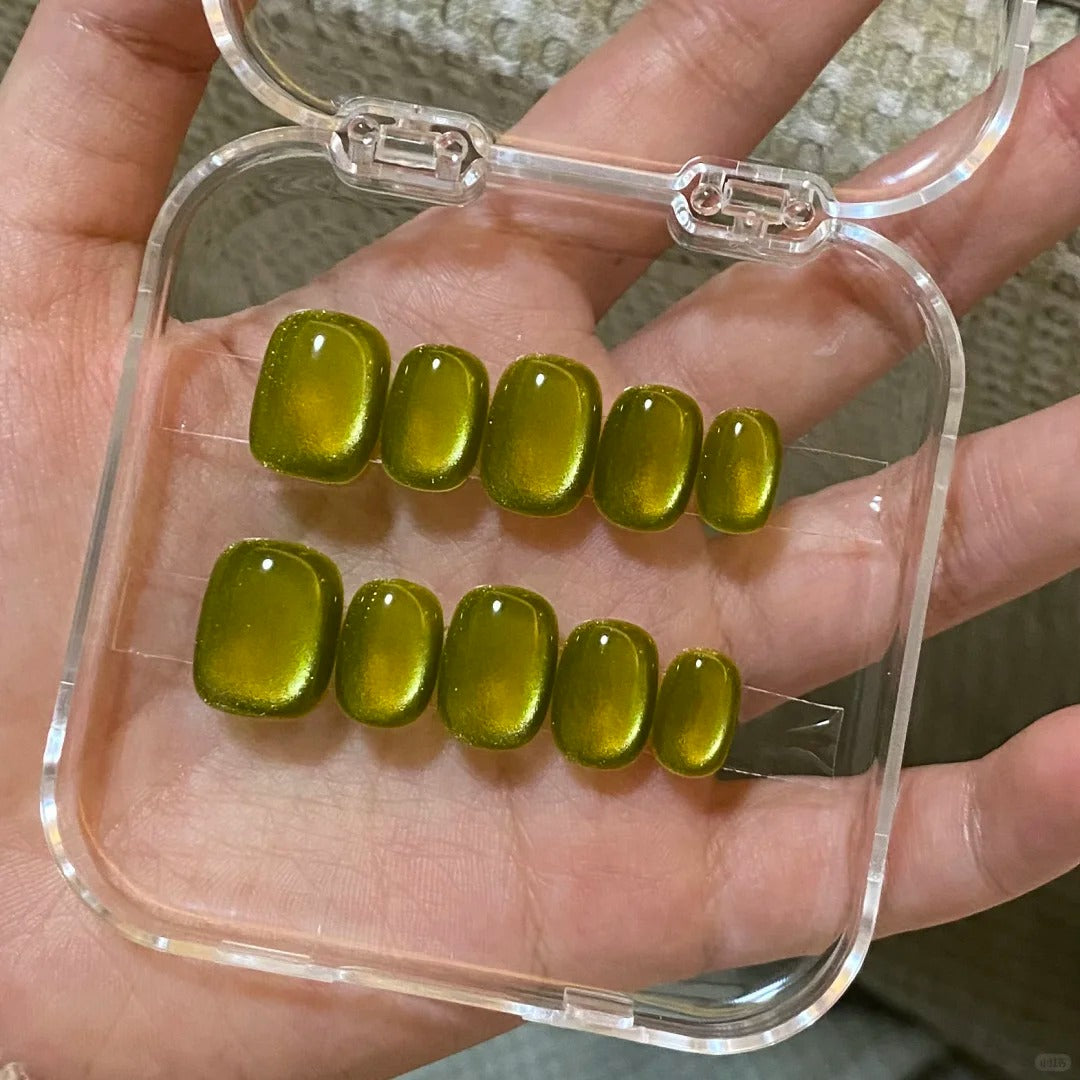 Holographic Magnetic Cat Eye Gel Polish For Autumn