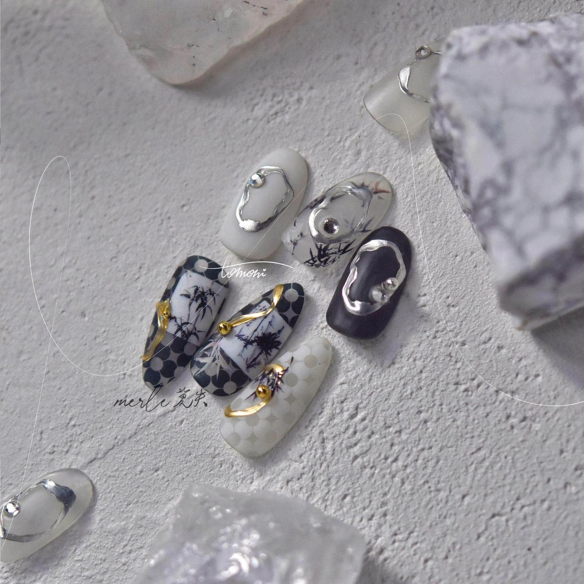 Gold Silver Circle Nail Art Stickers Metal Effect Adhesive Embossed Sticker Decals to3030