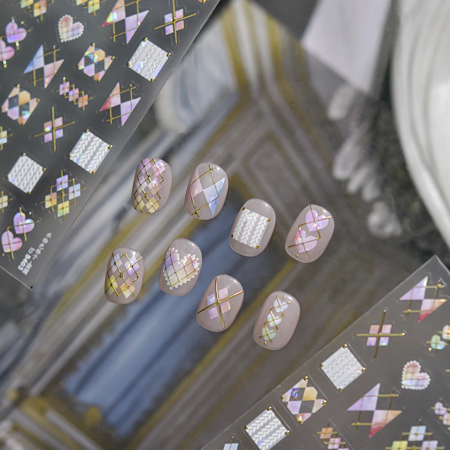 Holographic Geometric Nail Stickers | Gold Line & Knit Heart DIY Decals to5403