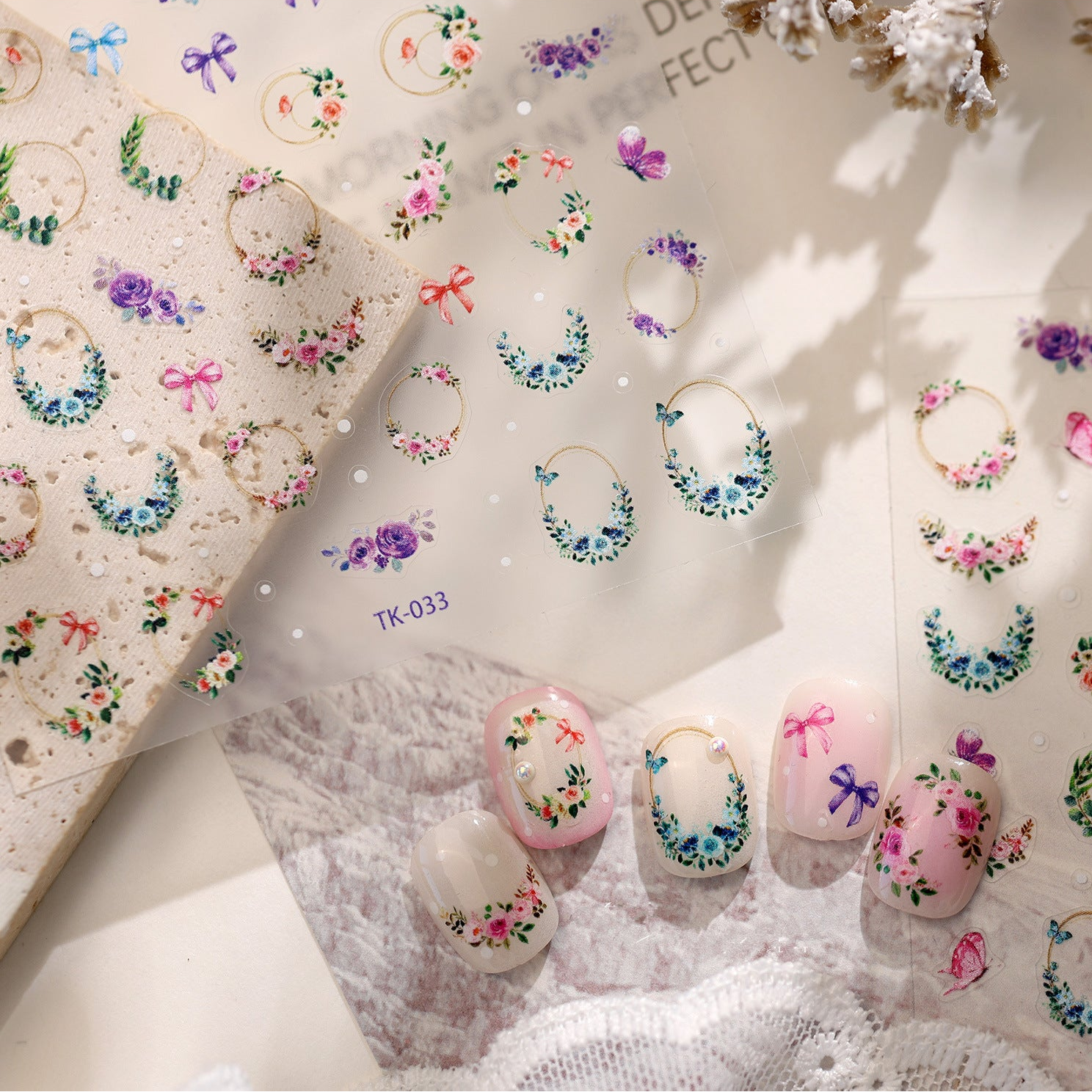 Romantic Floral Wreath & Bow Nail Art Stickers TK033