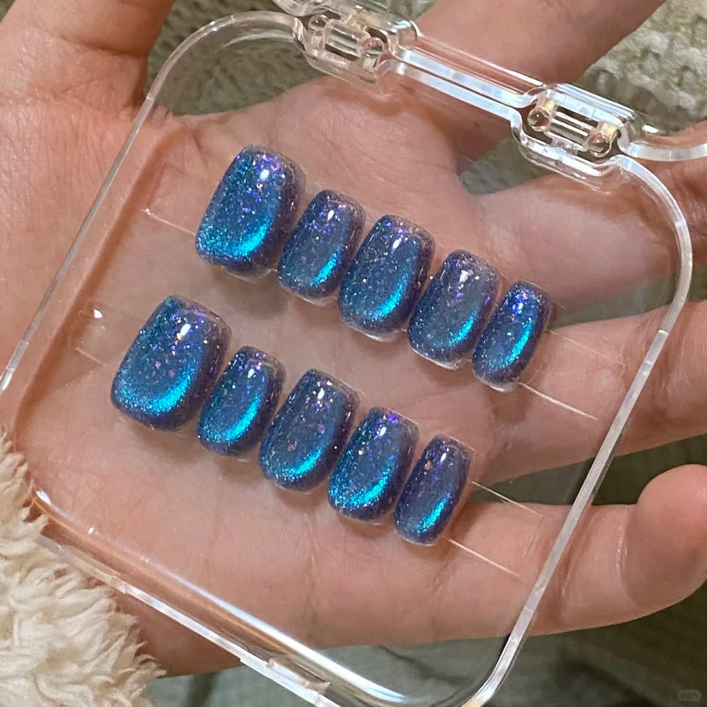 Aurora Crystal Magnetic Cat Eye Gel Polish 12ml