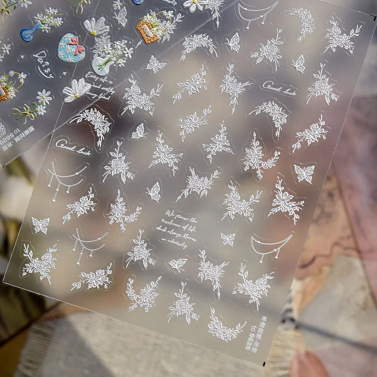 5D Embossed Daisy Nail Stickers - Cute Spring Floral Decals 5609