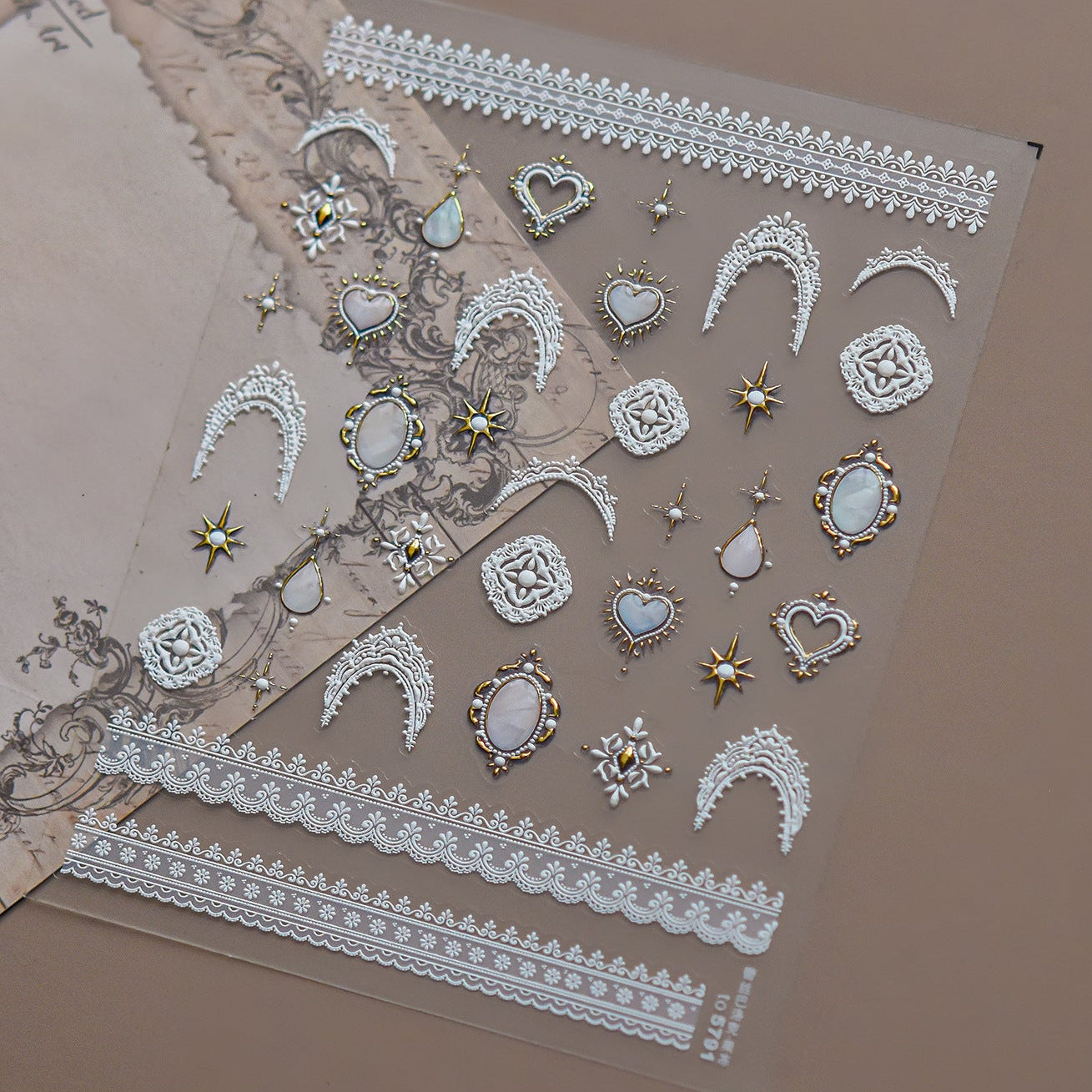 5D Vintage White Lace & Pearl Baroque Nail Stickers 5791